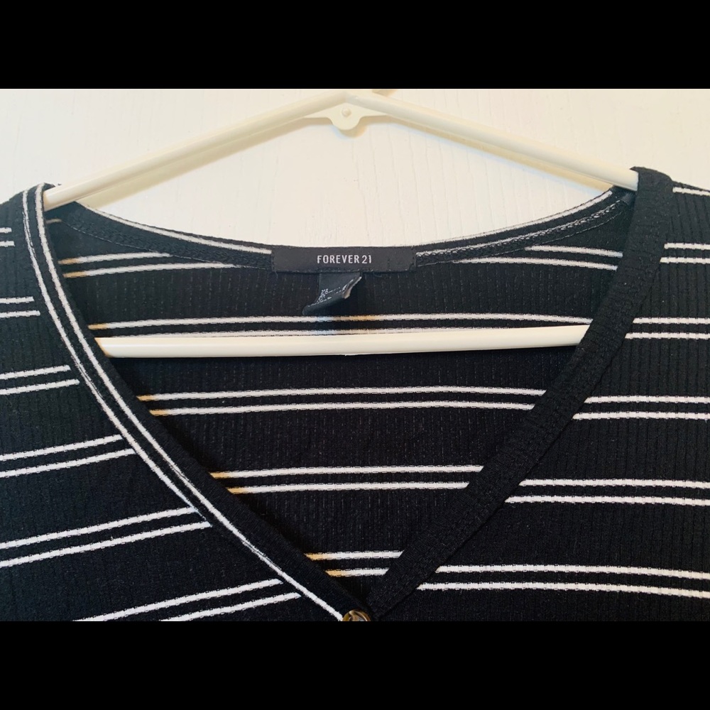 Black and white striped shirt from forever 21 - Picture 2 of 2
